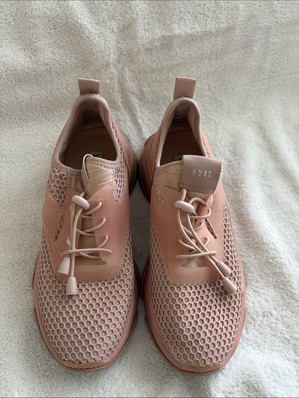 Steve Madden Women's Pink Mesh Slip-On Sneakers